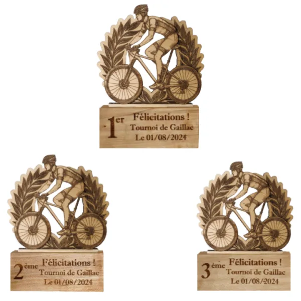 Trophées de VTT à personnaliser - en bois - laurier - vue de face