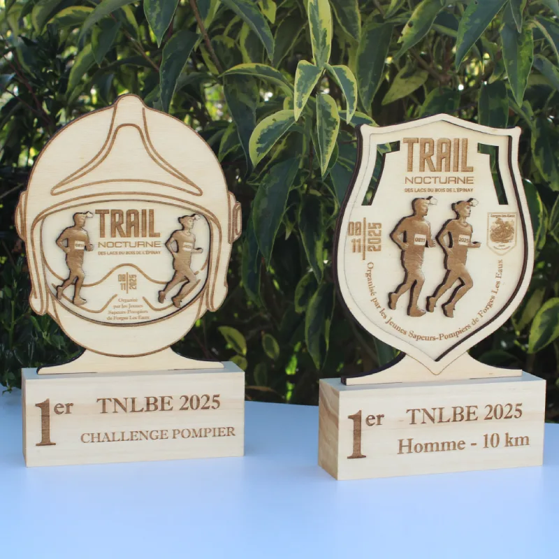 Trophées en bois pour le trail d'Épinay