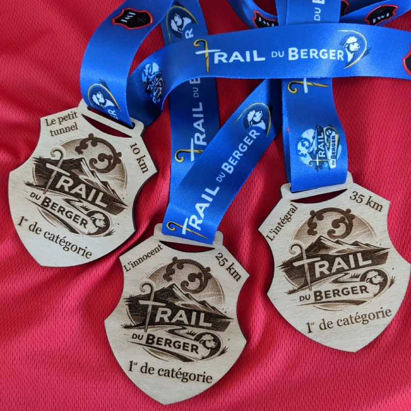 Médaille bois trail du berger